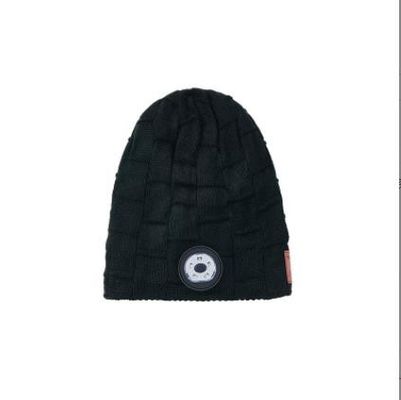 Bluetooth Beanie Hat Video Camera avec la lumière, écouteurs sans fil rechargeables de chapeau de phare d'USB 4 LED pour skier, fonctionnant