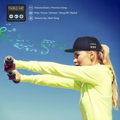 Batterie 1000mah intégrée de chapeau audio de sports de Bluetooth avec 24 heures de temps de musique, libre aux appels téléphoniques pour des activités en plein air