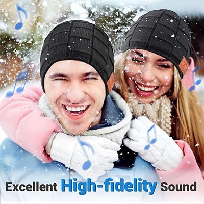Appréciez la musique gardent Bluetooth chaud Beanie Hat For Driving Climbing Skinng