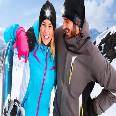 Nuit de marche de nuit pulsant le playback de musique de lampe de Bluetooth Beanie Hat LED