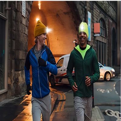 Chapeau d'écouteurs de Bluetooth de chapeau de musique de phare de LED pour Noël, anniversaires, hommes