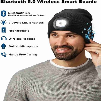 Chapeau sans fil d'écouteurs de Bluetooth d'écouteurs avec des cadeaux de Noël de lumières