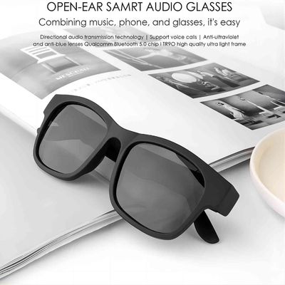 Anti lentille UV d'oreille d'écouteurs de Bluetooth de contrôle du volume noir ouvert de lunettes de soleil